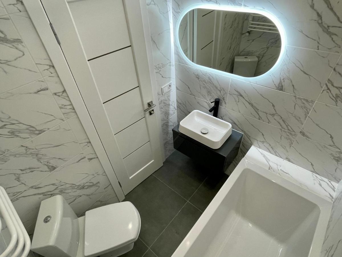 Apartment Premium In Center İvano-Frankivsk Dış mekan fotoğraf